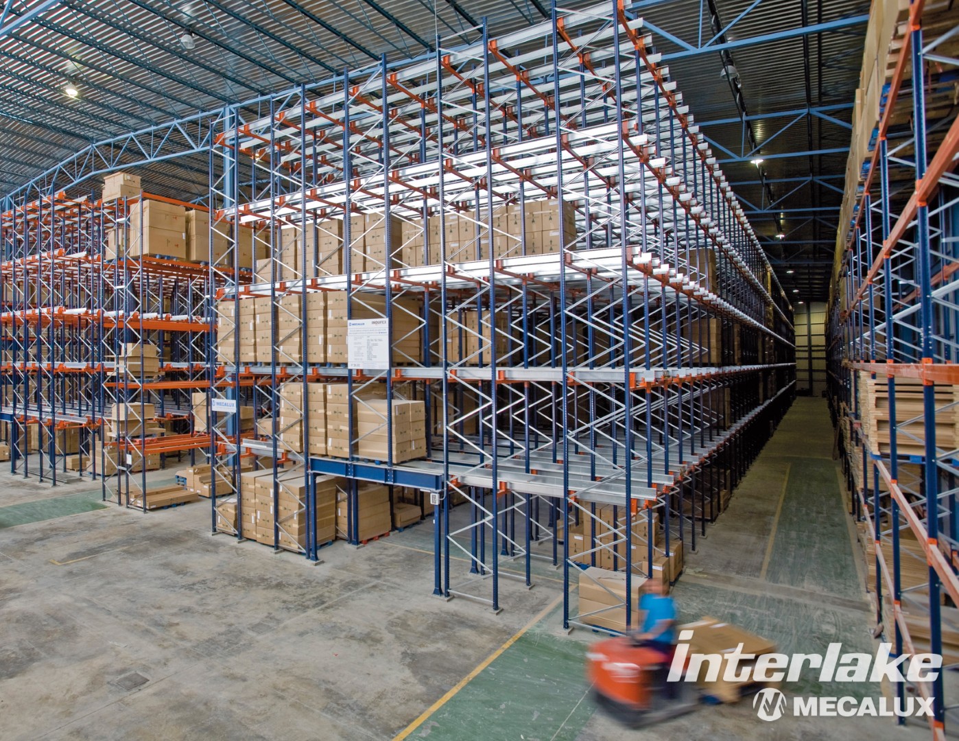 Drive-In / Drive-Thru Racks product in warehouse setting