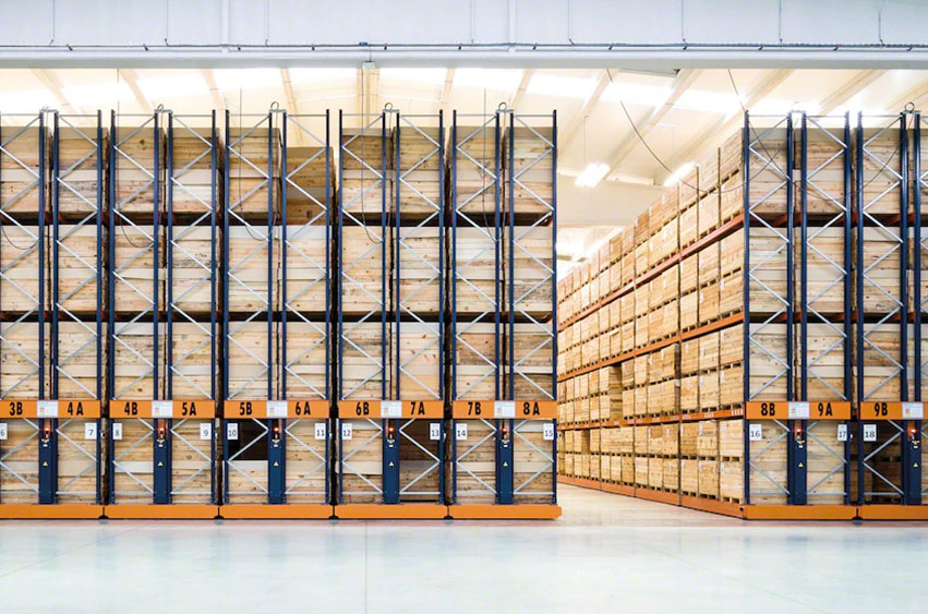 Mobile Pallet Racking product in warehouse setting