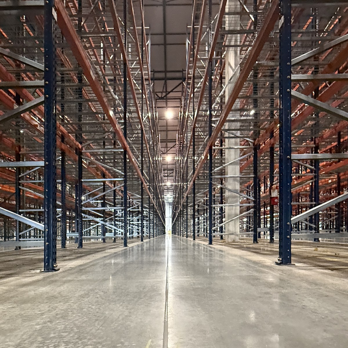 Narrow Aisle & VNA Racking system configuration diagram