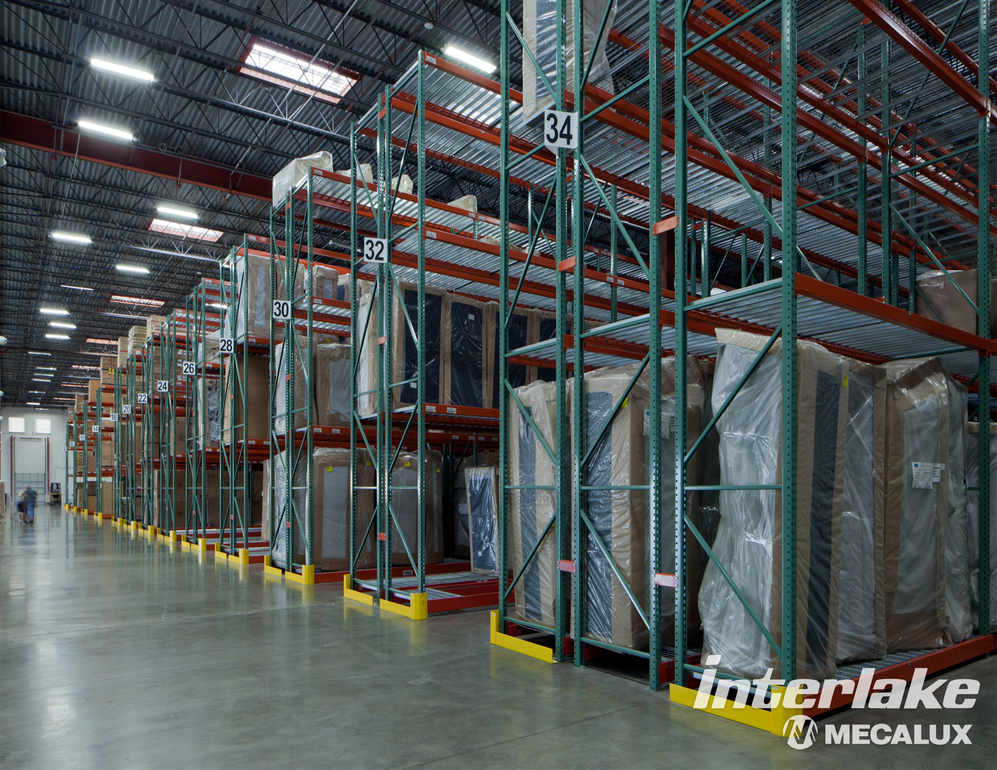 Selective Pallet Racks storage system